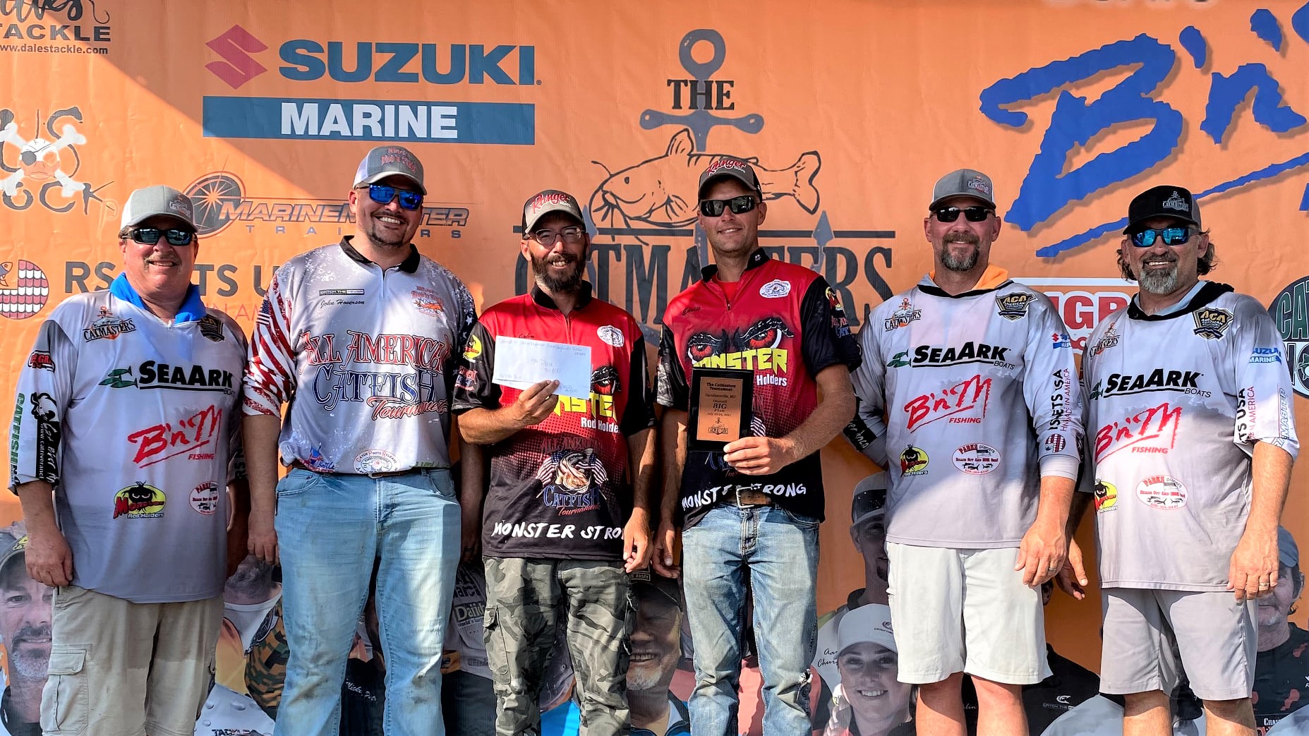 Tags: Intermediate, catfish, blue catfish, flathead, channel, tournament, The CatMasters, Caruthersville, MO, Mississippi River, Grizzly Jigs, BnM Poles, SeaArk Boats, Adam Long, Hunter Jones, Roy Harkness, Bill Dance, Bryan St Alma, Ty CatfishNOW