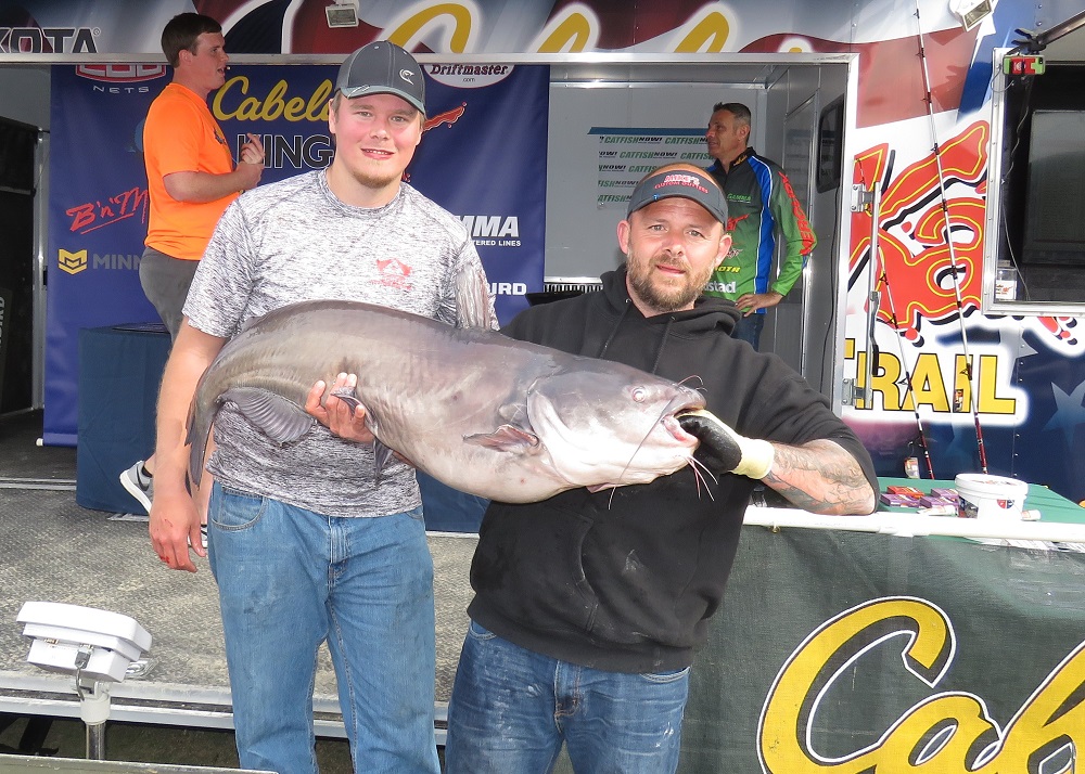 Nederhoff and Brown win Cabela’s King Kat on Santee Cooper