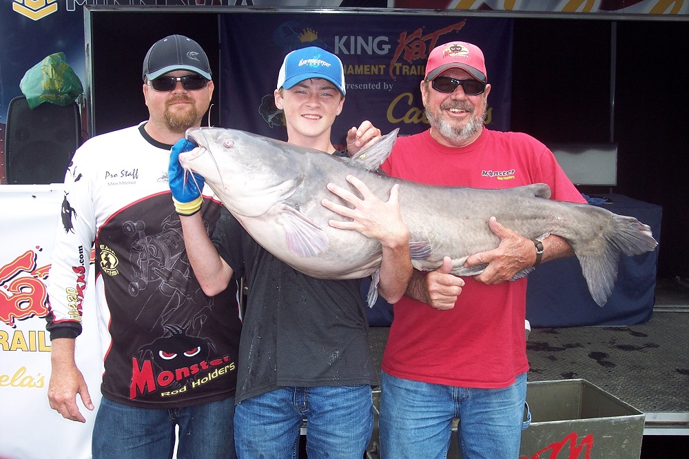 Mitchell, Mitchell, and Sexton win Cabela’s King Kat Tournament on Watts Bar