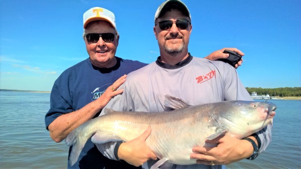 Catfish Profiles in Passion – B'n'M Pole Company - Catfish Now