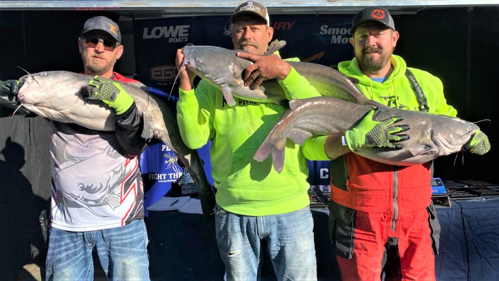 Beginner, catfish, blue cat, flathead, channel, tournament, King Kat, Classic, Championship, Cabelas, Bass Pro, Alex Nagy, Charles Blair, Doug Vaughan, Bryan St Ama, Natchitoches, LA, Coia Sneed, Red River Waterway, Donnie Fountain, Lonnie Fountain, Ron Barner, Wanda Barner