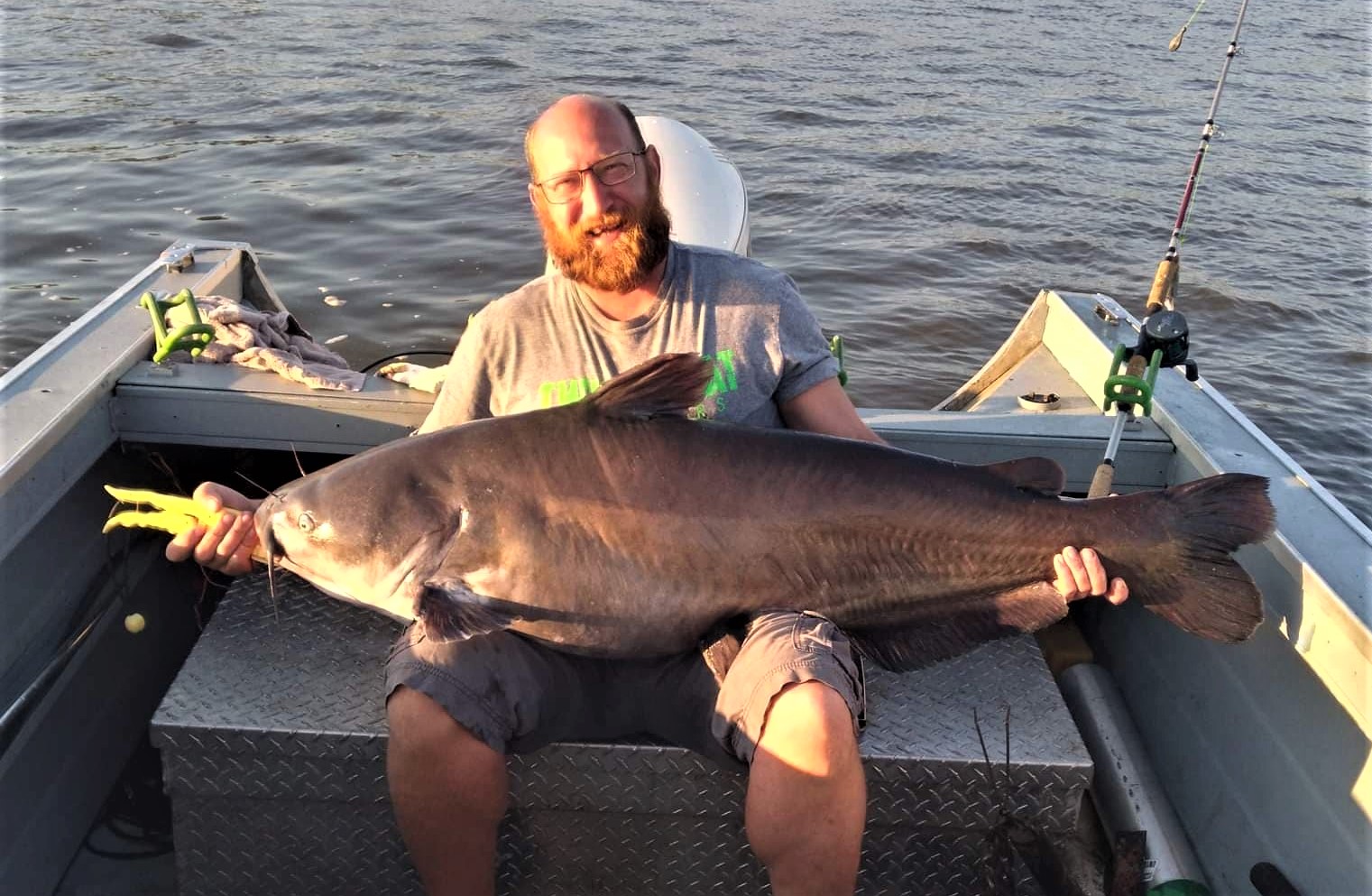 catfish, tournament, Mississippi River Monsters, MRM, Memphis, Tennessee, Mississippi River, Big Muddy, bumping, anchoring, current, skipjack, George Young Jr., Bill Dance, Thomas Dollens, Kelly Marietta