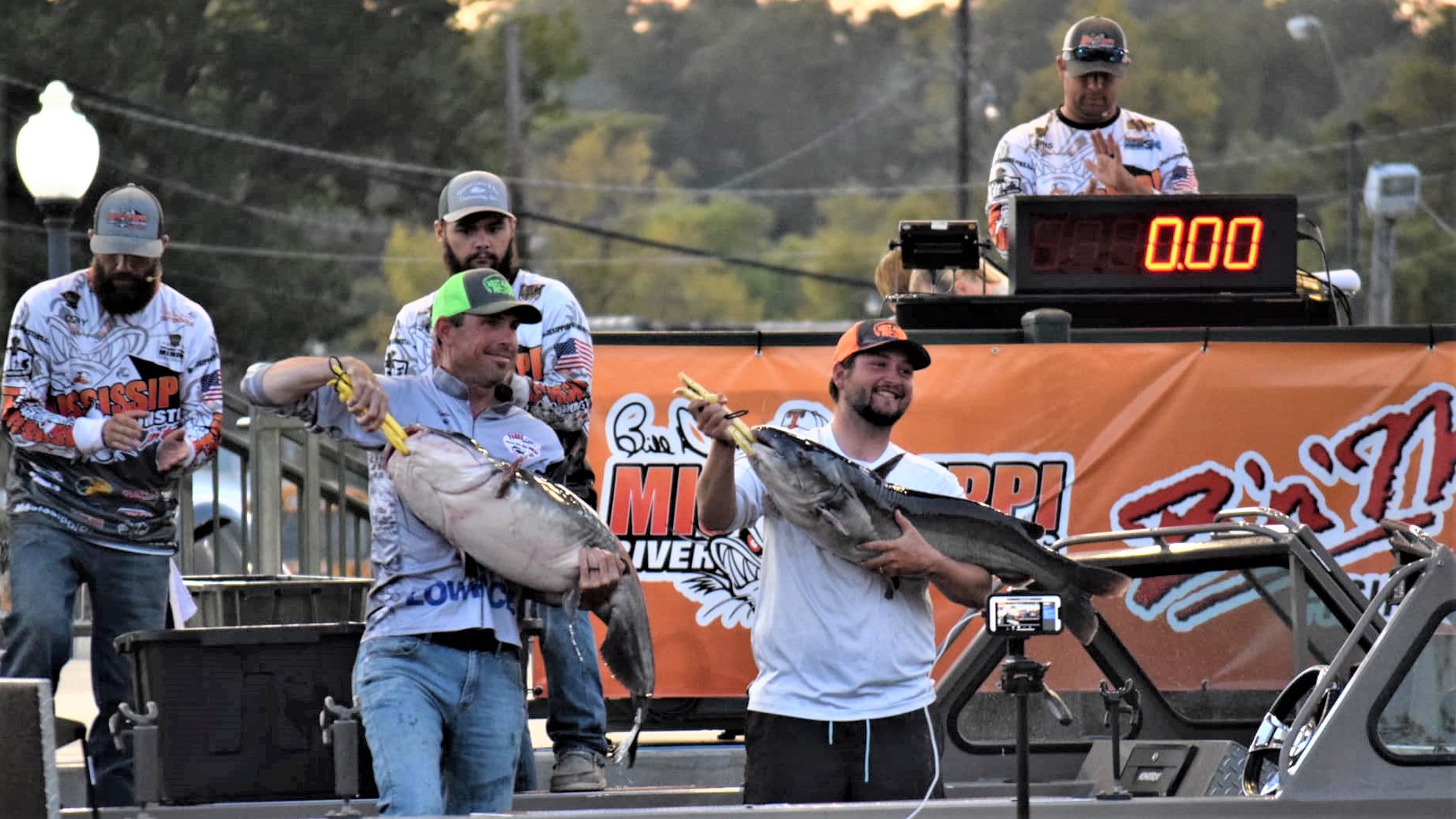 catfish, tournament, Mississippi River Monsters, MRM, Helena, Arkansas, Mississippi River, Big Muddy, bumping, anchoring, current, skipjack, George Young Jr.
