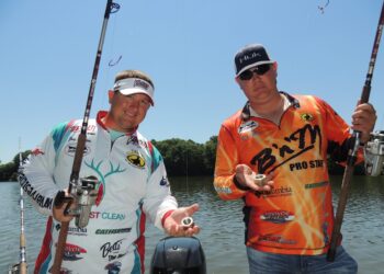 flatheads, catfish, trophy, Alabama, Alabama River, Joey Pounders, Jay Gallop, bait, techniques