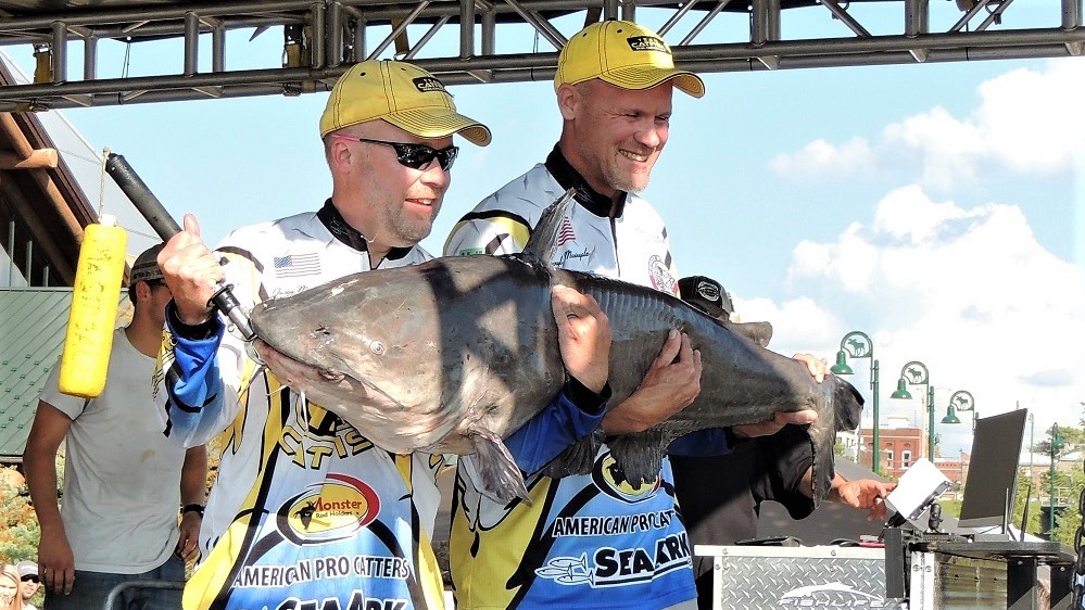 catfish, tournament, Mississippi River Monsters, Memphis, blue cat, flathead, Mississippi River, George Young Jr., Bill Dance, Hunter Jones, Adam Long, Dustin Shepard, Jason Masingale, Daryl Masingale, Rob Benningfield, Ricky Eiselt, Terry Hathaway, Lisa Hathaway, Bill Dance, American Catfishing Association, Glen Thomas