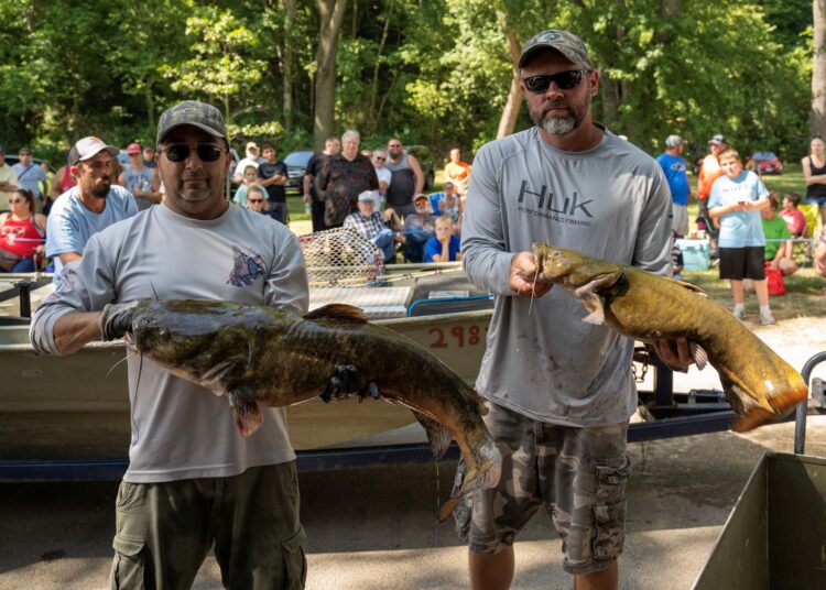 Bennett and Rudecki win King Kat Tournament at Dixon, IL