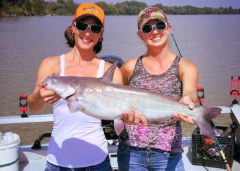 Reesha and Jessica, the new girls in town