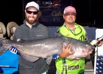 Jones and Moses win Cabela’s King Kat Tournament at Caruthersville, MO