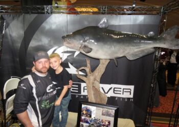 Catfish Gear #004 — Hooker’s Terminal Tackle—Mad Catter Hooks