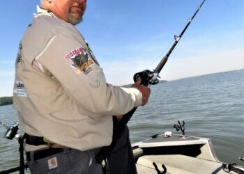 Catfish Gear #008 — Practical, rugged, and convenient – Driftmaster Fishing Rod Holders