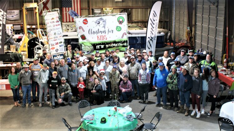 Christmas for Kids, Edmond Crowden, Melinda Folsom, Ryan Lawrence, Tiffany Reed-Lawrence, Wheeler Lake, Ingalls Harbor, Decatur, Rogersville, Florence, Chris Sapp, Tonya Newton, Cad Daly