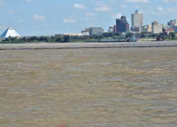 Mississippi River photo