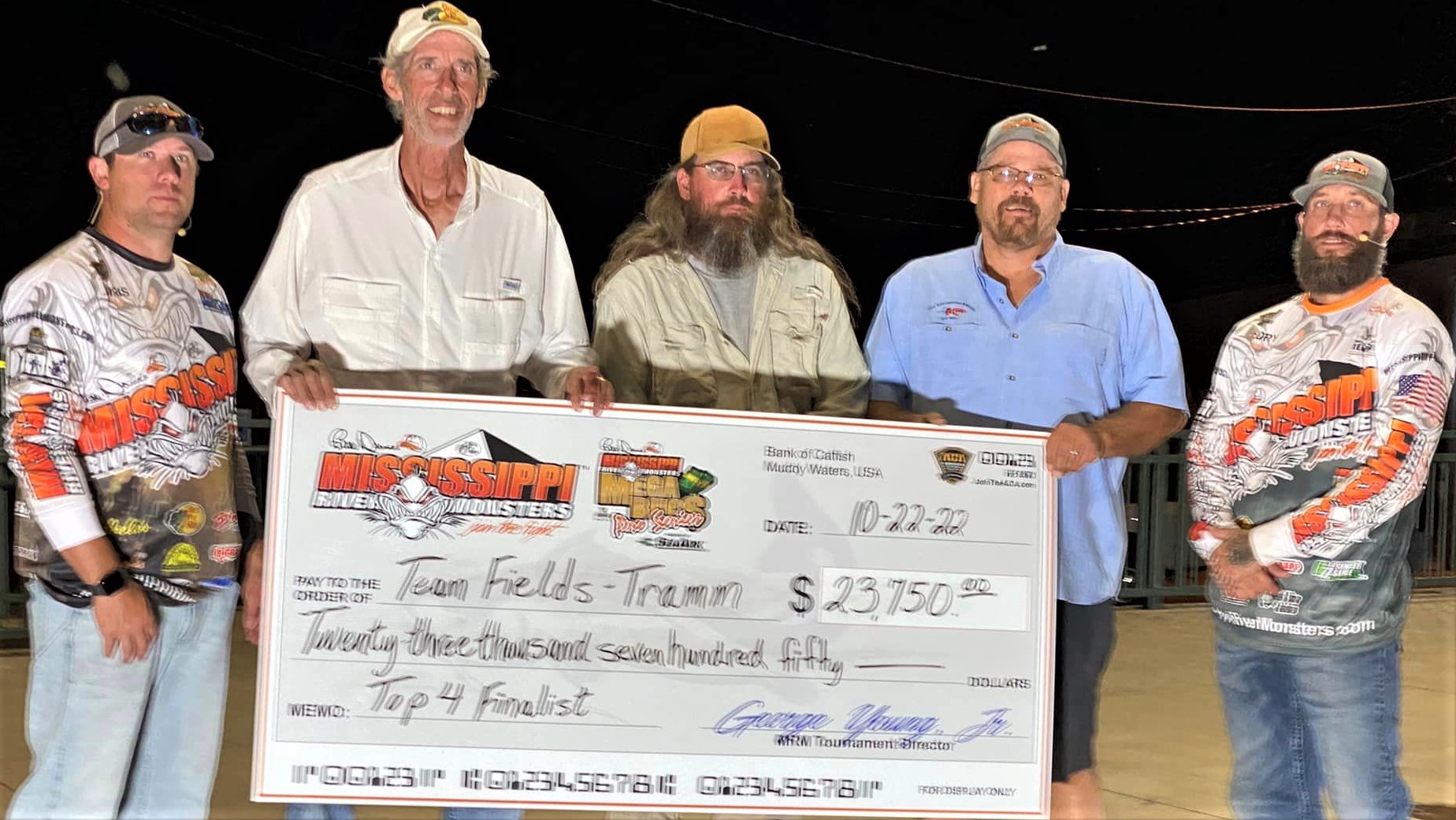 catfish, tournament, Mississippi River Monsters, MRM, Helena, Arkansas, Mississippi River, Big Muddy, bumping, anchoring, current, skipjack, George Young Jr.