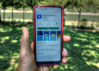 Anglers can use their mobile devices headed to the lake or on the water with apps available in Android or iOS systems. (Brad Wiegmann Photo)