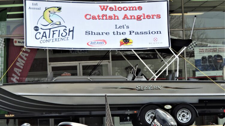 Beginner, catfish, catfishing, blue catfish, flathead catfish, channel catfish, Catfish Conference, Steve Douglas, Jim Hopper, Jeff Jones, KY, Joyce Muse, Larry Muse, Aaron Wheatley, David Shipman, Brooke Wilbanks, Mark Blauvelt, Ryan Lawrence, Dave Hart