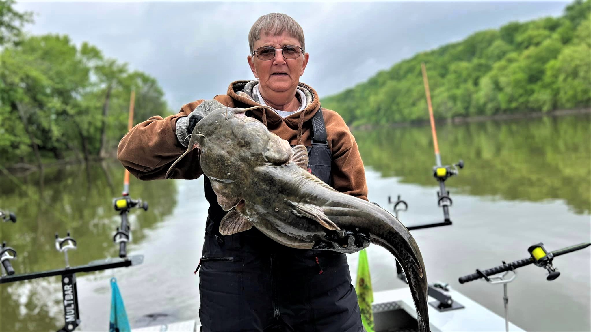 beginner, catfish, fishing, flathead, channel cat, Bill White, Cindy White, Josh Brown, Lisa Gail Haraway, King Kat, North Alabama Catfish Trail, CatMasters, couples, Iowa, Alabama