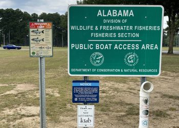 Invasive carp ID signs will be installed at all public boat ramps along the Tennessee River this fall.