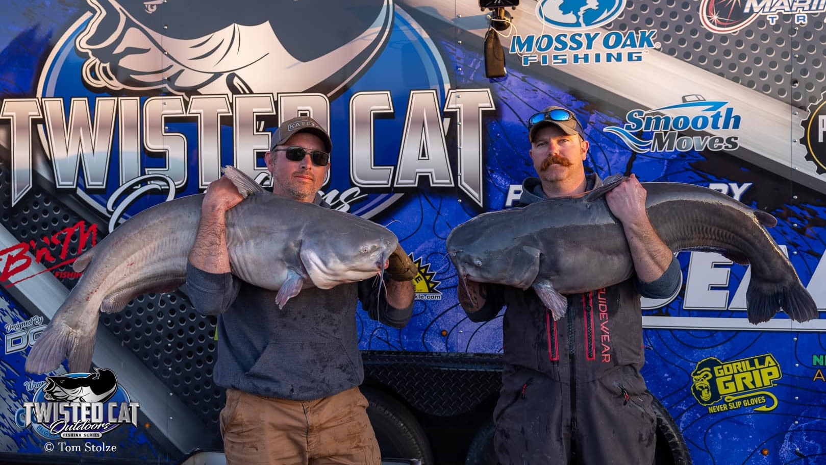 intermediate, catfish, catfishing, SeaArk Boats, Twisted Cat Outdoors, Alex Nagy, Tom Stolze, Liz Nagy, Josh Weed, Marty Gerloff, Jordan Collins, Joseph Guinn, Robert Ostrander, Charles Scott, James Kachmar, Joe Ludkte, Joe Coventry, Mike Behne, Max Doubet, Tim Stookesberry, Mississippi River, Missouri River, Alton, IL