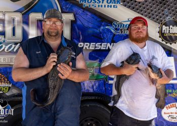 intermediate, catfish, catfishing, SeaArk Boats, Twisted Cat Outdoors, Alex Nagy, Tom Stolze, Liz Nagy, Illinois River, Pekin, IL, Gary Faletti & Scott Tregoning, Shawn Kelly, Shane Kelly, Dave Bogatitus, Joe Yuvan, Randy Templeton, Pete Moreland, Mike Yuvan, Brennan Yuvan, Dylan Lawson, Beau Brady