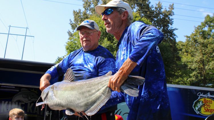 intermediate, catfish, catfishing, channel cats, King Kat, Bob Denen, Olivia Osteen, Scott Peavy, Grand Rivers, Kentucky, Don Elder, Josh Vanover, Donnie Fountain, Lonnie Fountain, Joe Carter, Janet Carter, Chris Rhodes, Chris Hatfield, Donnie Fountain, Hunter Davis, Keith Tarrence, Aaron Preece, Cody Carver, Chris Tramm, Damian Clark, Paul Petrowski, Tim Doom, Tabitha Nelms