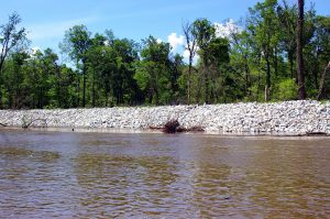 A stretch of riprap covering the shore oten extends into deeper water, creating a haven for catfish feeding on shad, crayfish and other forage