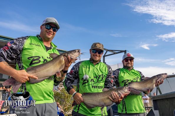 intermediate, catfish, catfishing, blue cat, channel cat, flathead, SeaArk Boats, Twisted Cat Outdoors, Alex Nagy, Tom Stolze, Liz Nagy, Mississippi River, Nathan Moore, Steve Moore, Luke Frericks, Justin Schoonover, Kevin Rechkemmer, Mike Kuehl, Kassi Kuehl, Aaron Jarrell, Timmy Otto, Tripp Sutcliffe, Nathan Dahlstrom, Jesse Ryan, Tyson Emery