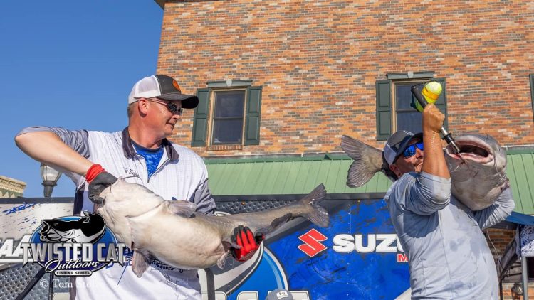 intermediate, catfish, catfishing, blue cat, channel cat, flathead, SeaArk Boats, Twisted Cat Outdoors, Alex Nagy, Tom Stolze, Liz Nagy, Mississippi River, Hunter Jones, Justin Shepard, Charles LaPlant, Mike Davis, Nooner Hall, Les Thompson, Trenton Thompson, Tom Petrowski, Damian Clark, Aaron Jarrell, Dennis Casey