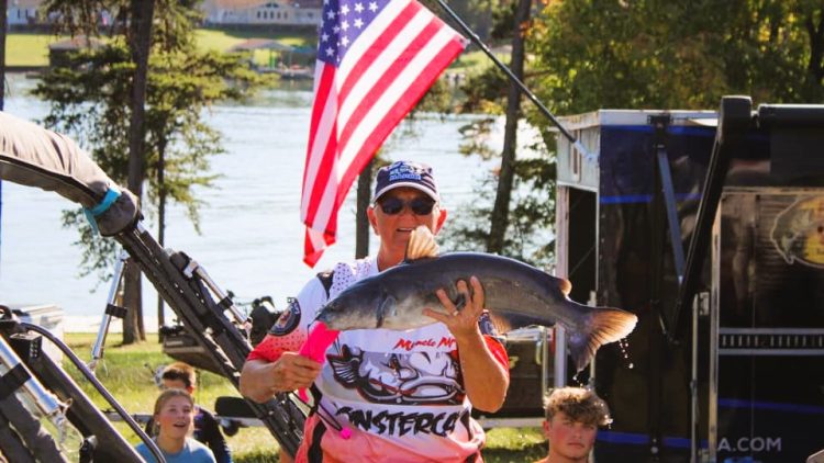 intermediate, catfish, catfishing, channel cats, King Kat, Bob Denen, Olivia Osteen, Scott Peavy, Donnie Fountain, Lonnie Fountain, Joe Carter, Janet Carter, Mike Mitchell, Rick Sexton, Cindy White, Bill White, Christopher Terry, Connor Lee Terry, Anthony Brown, Lesley Fisher, Mike Mitchell, Rick Sexton, Ronnie Duncan, Frank White, Kenny Breakfield, Jacob Breakfield, Eric Jenkins