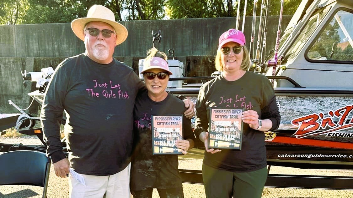 catfish, tournament, Mississippi River, David Magness, Selena Magness, Silvia Powers, Ketih Powers, BnM Fishing, SeaArk, blue cat, Mississippi River Catfish Trail