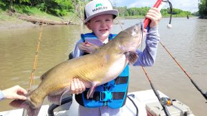 Little kids just make for great big fish photos. You can see this kid’s excitement