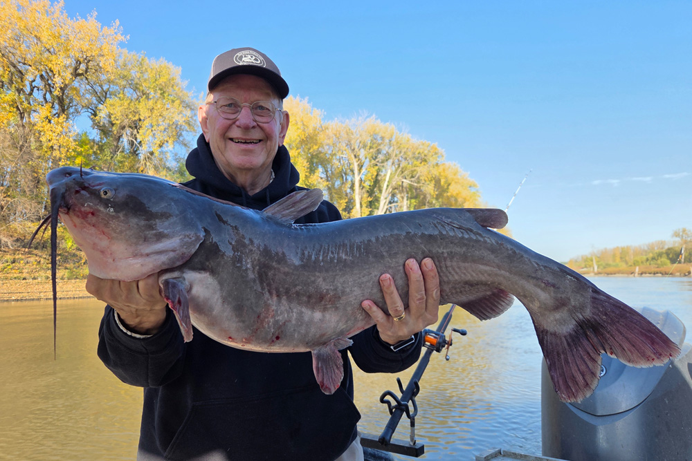Guide of the Month: Brad Durick – Red River Channel Cats by Capt. Richard Simms